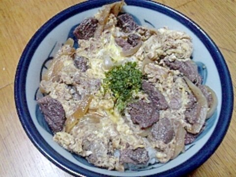 マグロの卵とじ丼